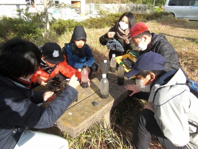 液状化を起こす実験の様子