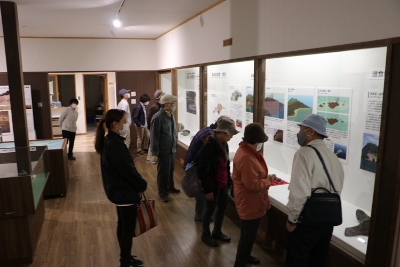 ジオパーク拠点施設「天一根」の見学