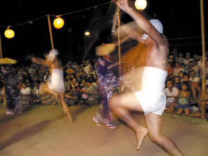 アヤ踊り