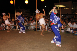 アヤ踊り