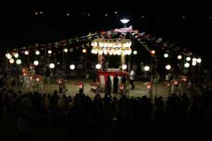 盆踊り会場